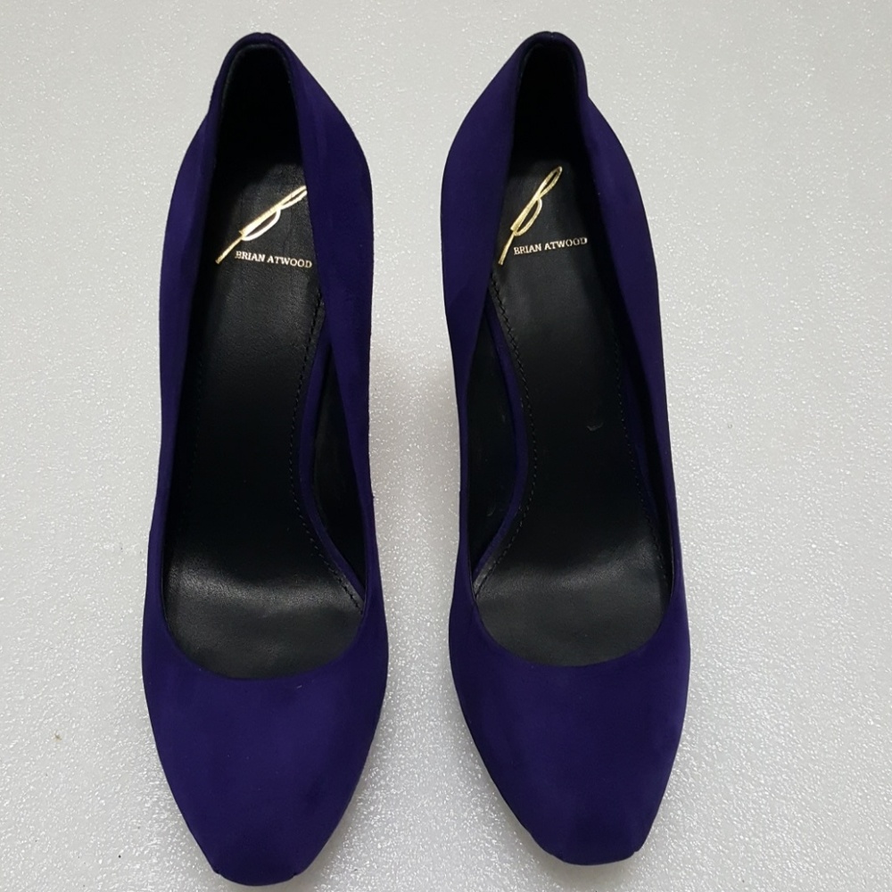 ♨️BRIAN ATWOOD♨️ womens high heels pump size 8